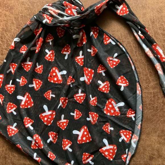 3/$10 SALE Mushroom Print Sarong / Cover Up NWOT - Picture 1 of 4